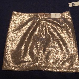 NWT Gap sequined miniskirt
